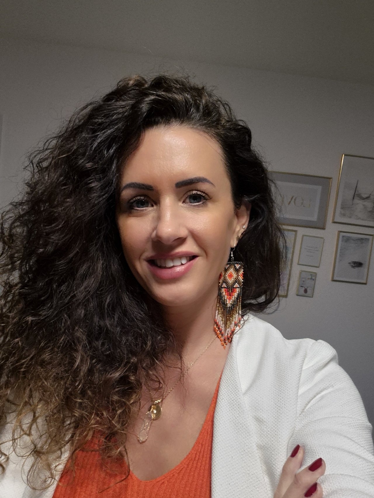 Porträt Janina Däubel – Zertifizierte Fachkosmetikerin und Frauenmentorin bei Facettenreich