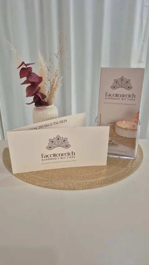 Behandlungsgutscheine von Facettenreich – Naturkosmetik-Geschenkgutschein