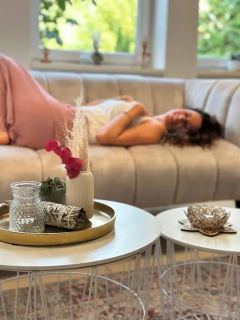 1:1 Seelenmomente bei Facettenreich – ganzheitliche Begleitung mit Kakao-Zeremonie und Breathwork